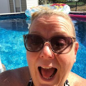 Meet your Posher, Annie